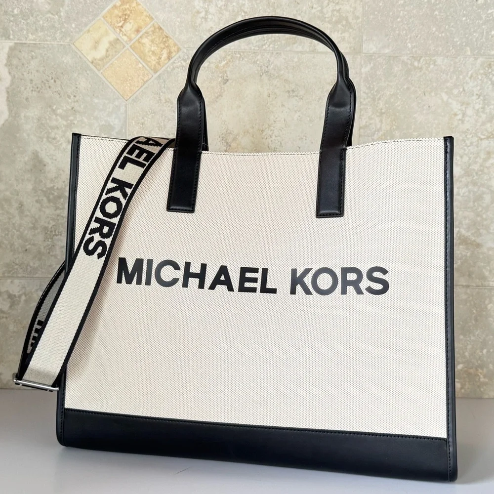 Michael Kors Cooper XL Commuter Structure d Tote Shoulder Bag Natural/Black